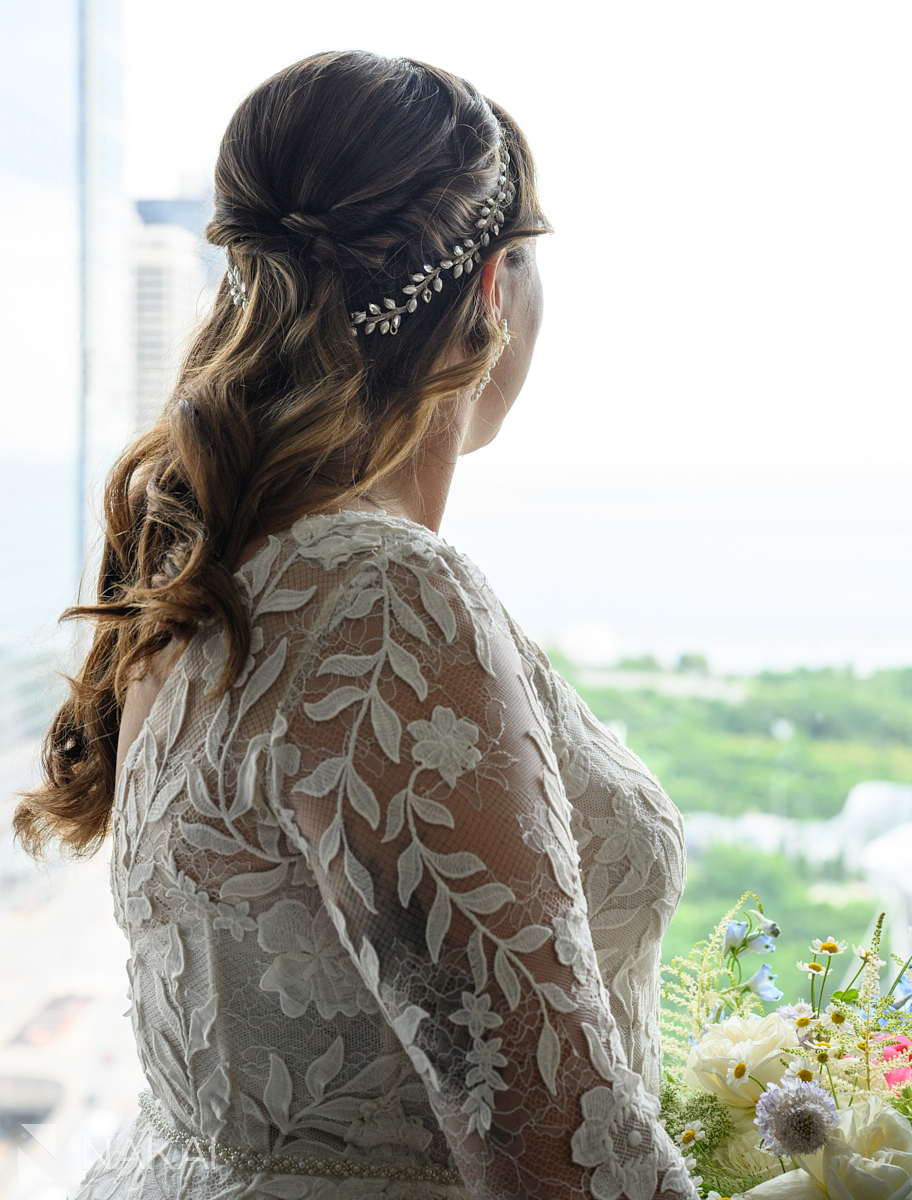 chicago bride wedding photo back of hair and dress