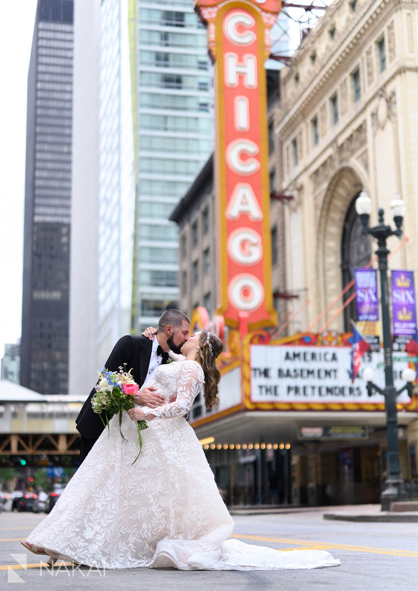chicago theater sign wedding photos
