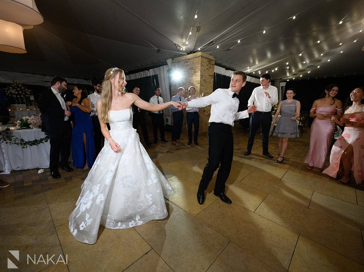 chicago botanic garden wedding first dance 