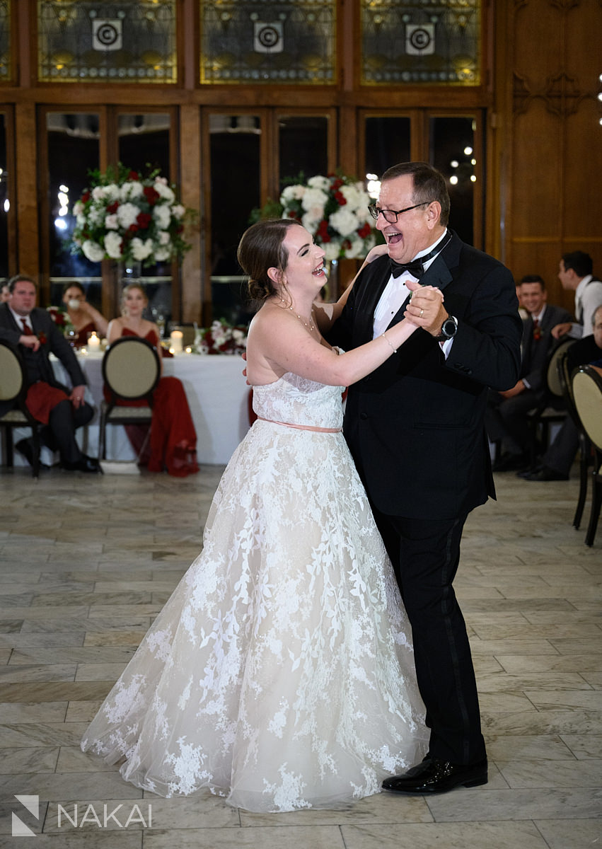 chicago athletic association wedding photo parent dance