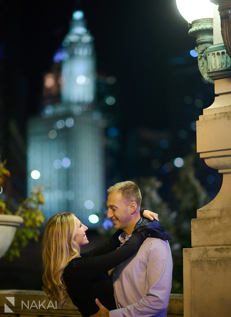 creative chicago engagement photographer night time photos