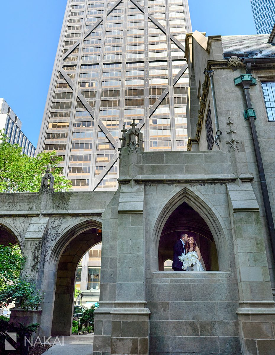 4th presbyterian chicago wedding photo bride and groom