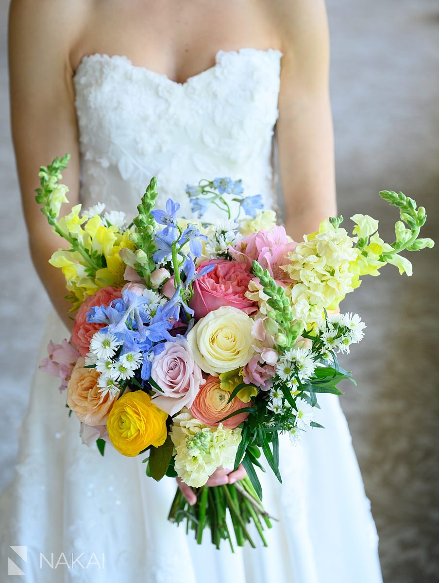 Ravinia Green Country Club Wedding details bouquet