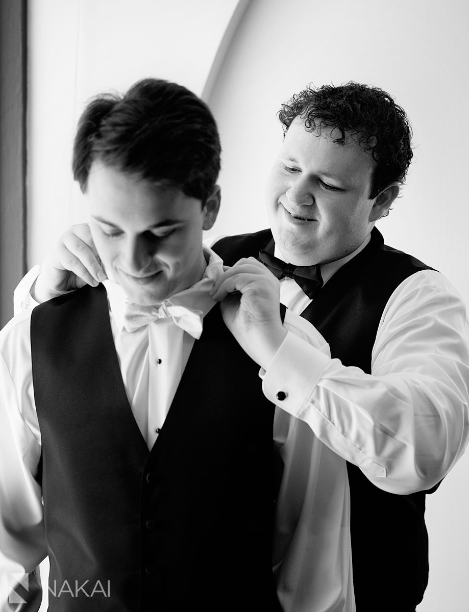 Ravinia Green Country Club Wedding getting ready guys