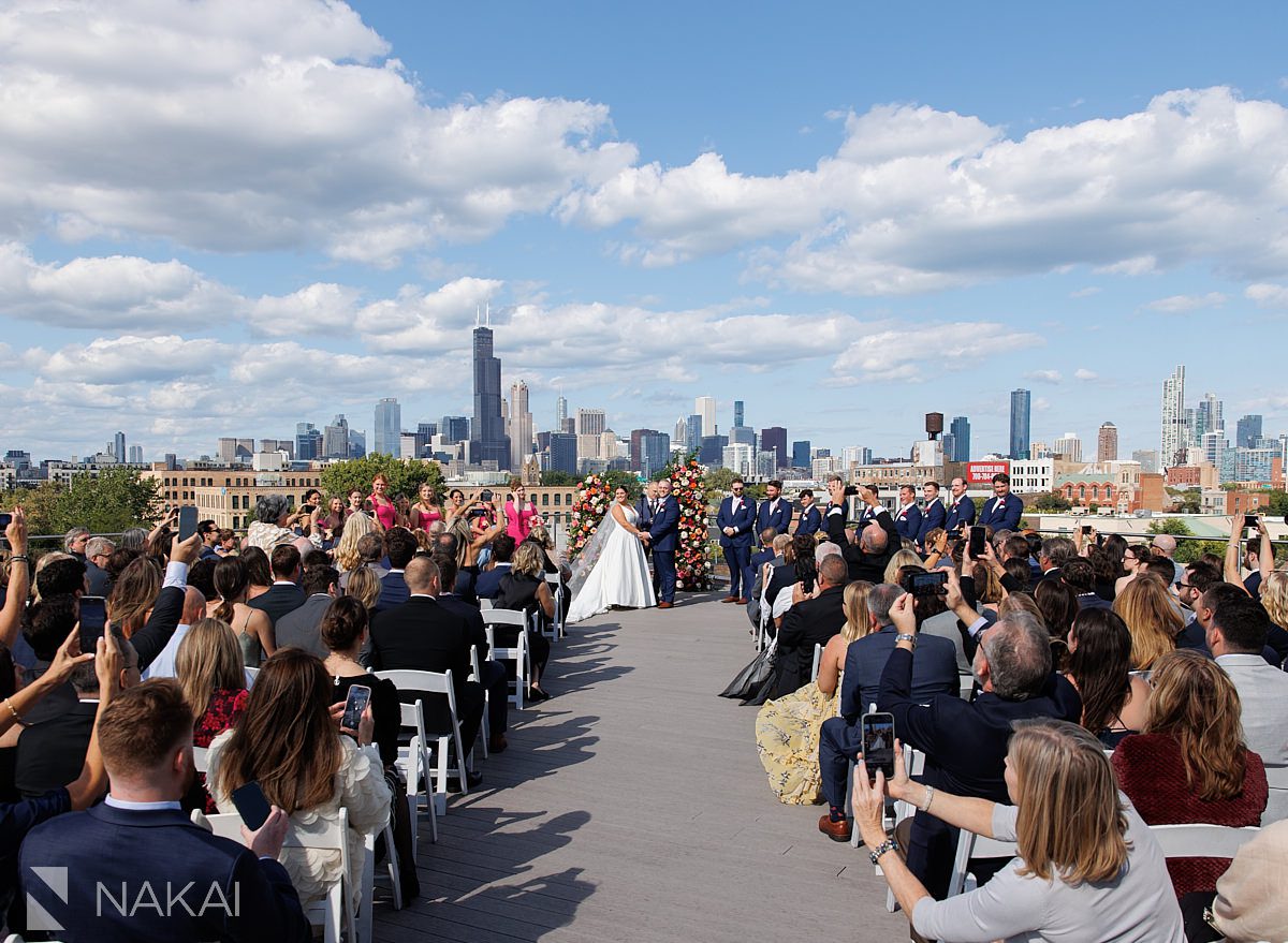 lacuna lofts wedding photos ceremony of rootop