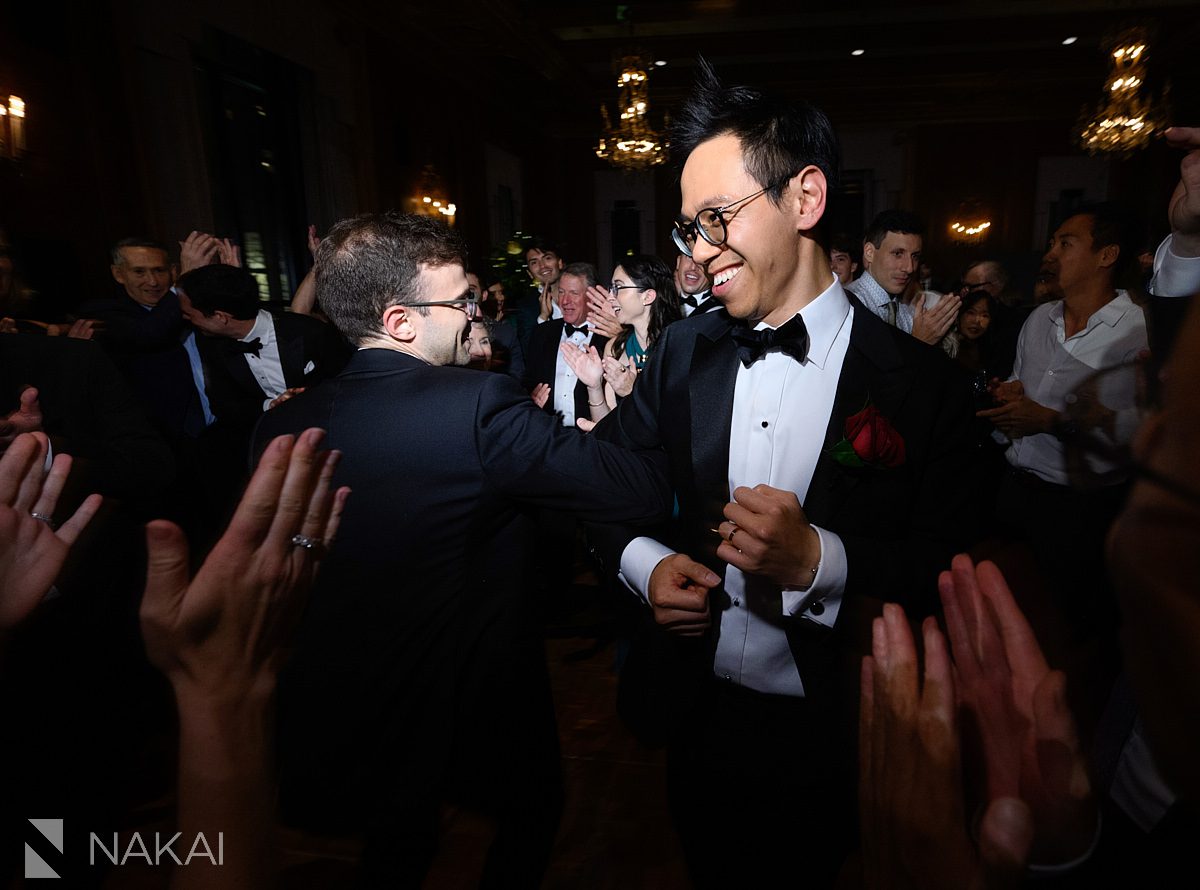 hora intercon chicago mag mile wedding reception