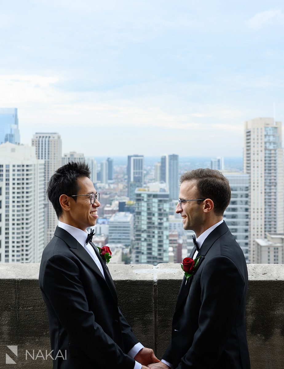 same sex wedding chicago rooftop intercontinental chicago magnificent mile two grooms