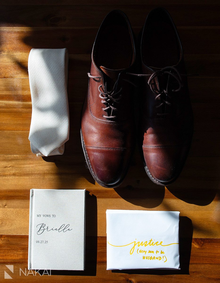 Chicago groom details wedding photos