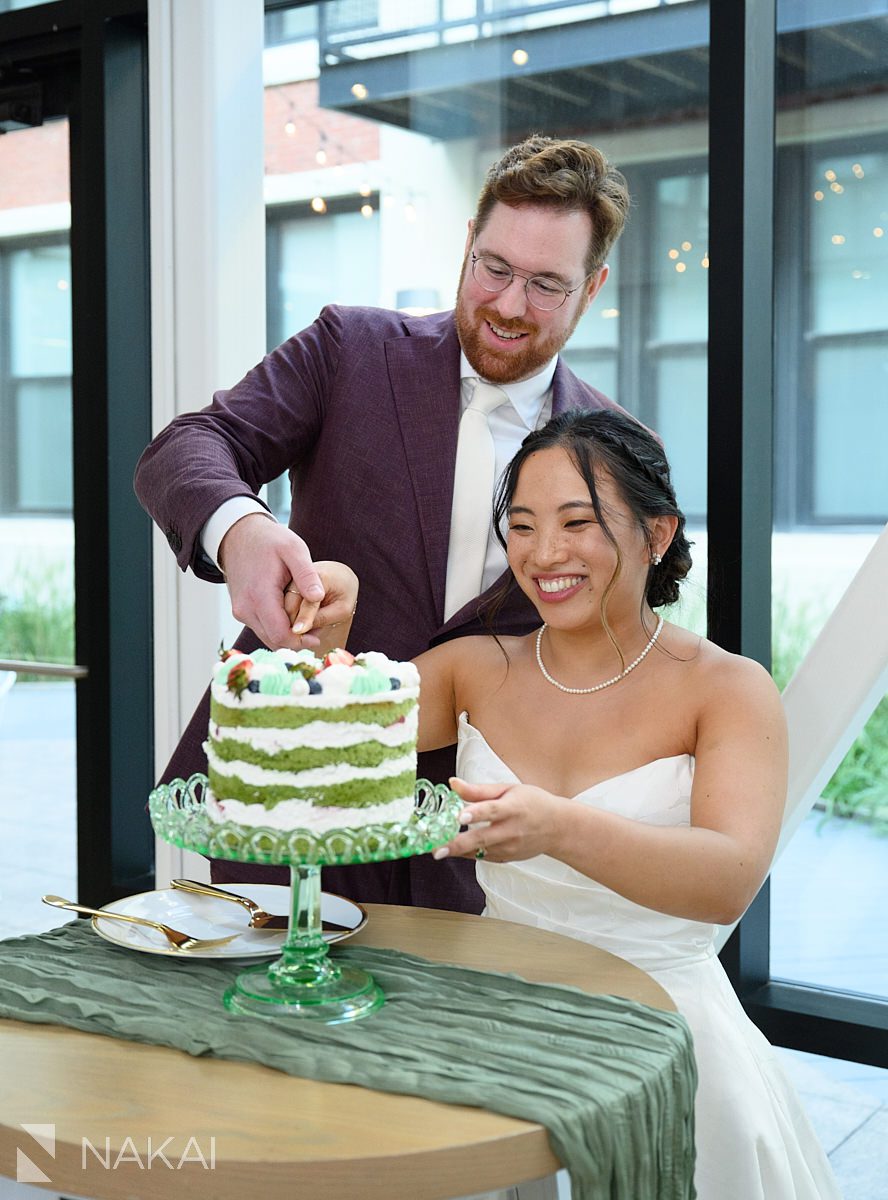 greenhouse loft wedding cake photos cutting