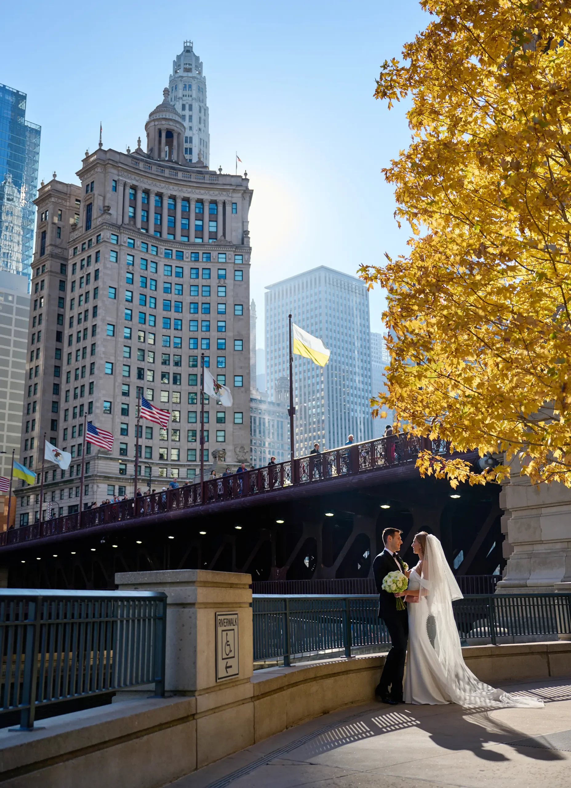 chicago fall wedding photo off michigan ave