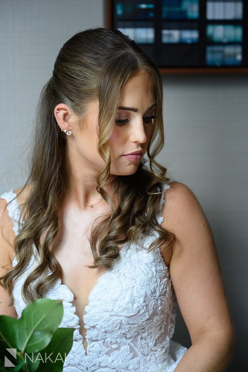 getting ready westin river north wedding
