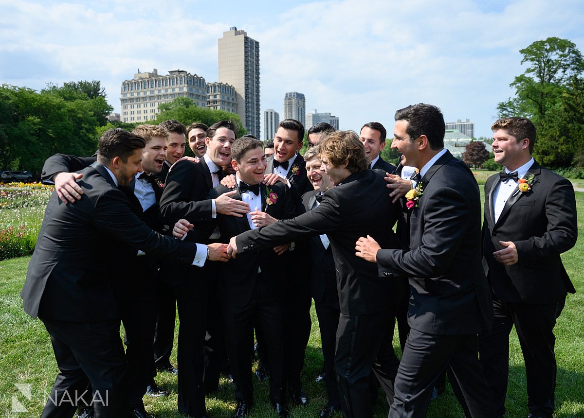 large bridal party lincoln park wedding photos