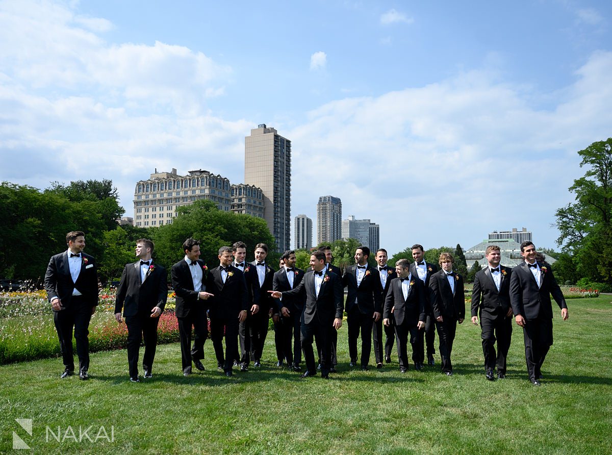 large bridal party lincoln park wedding photos