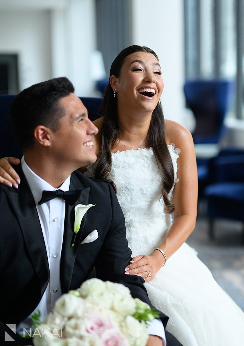 feelings Radisson blu aqua hotel chicago wedding photo 
