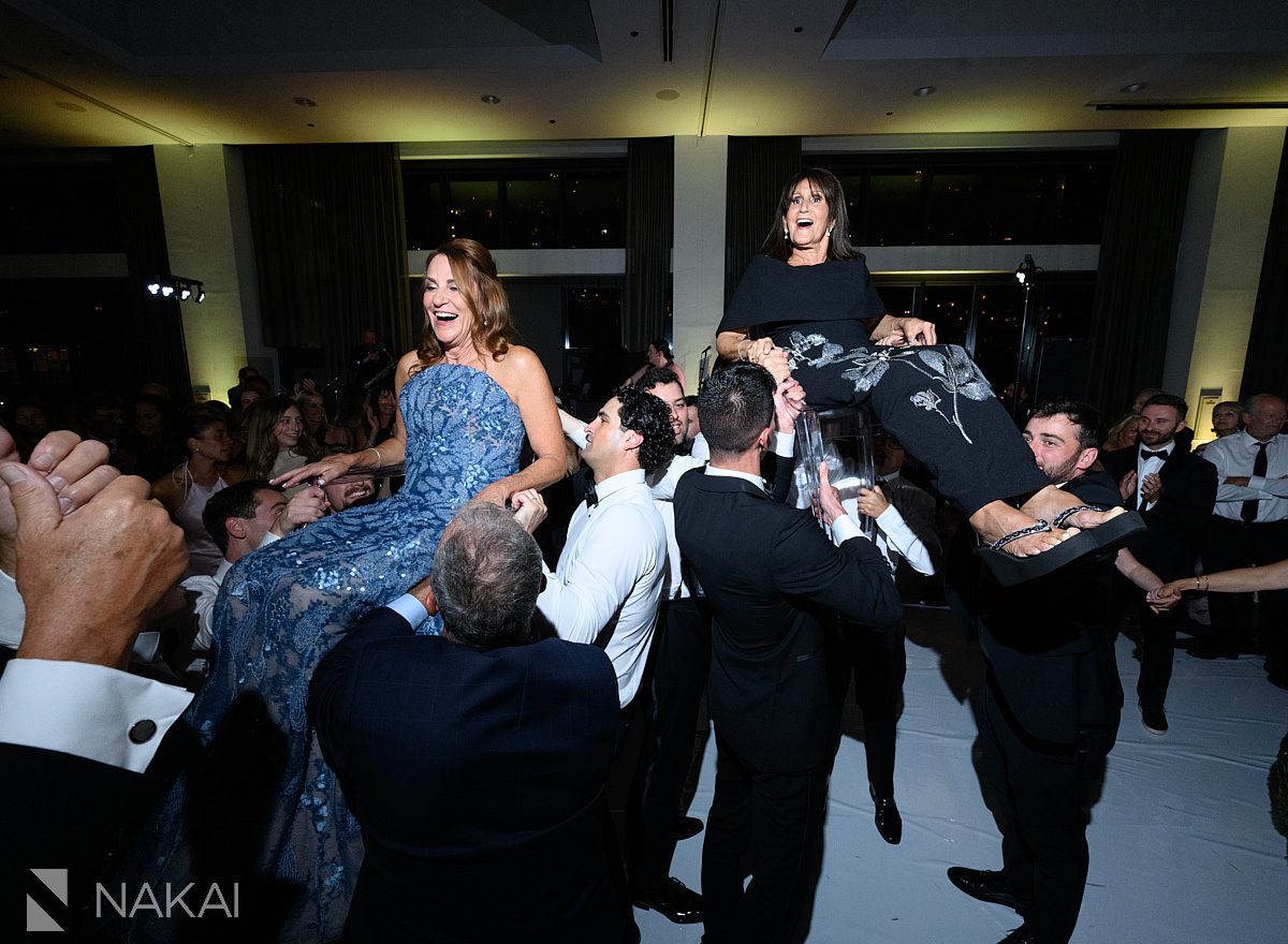 fun Radisson blu aqua hotel chicago wedding reception