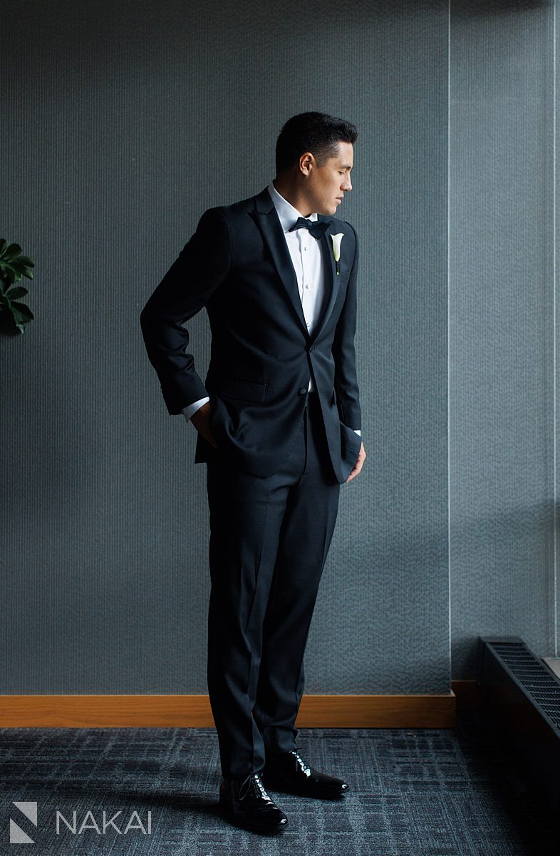 groom portraits Radisson blu aqua hotel chicago wedding 