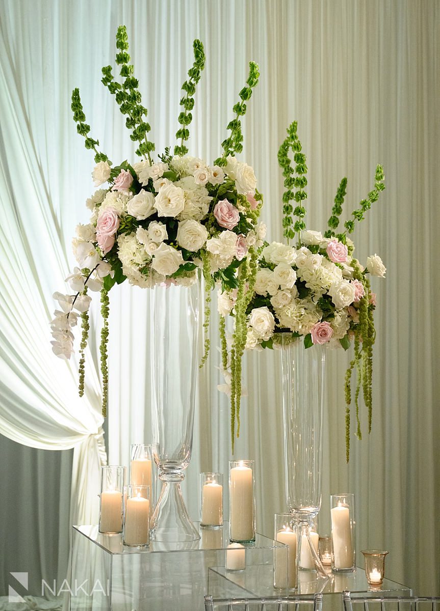 HMR designs Radisson blu aqua hotel chicago wedding photo 