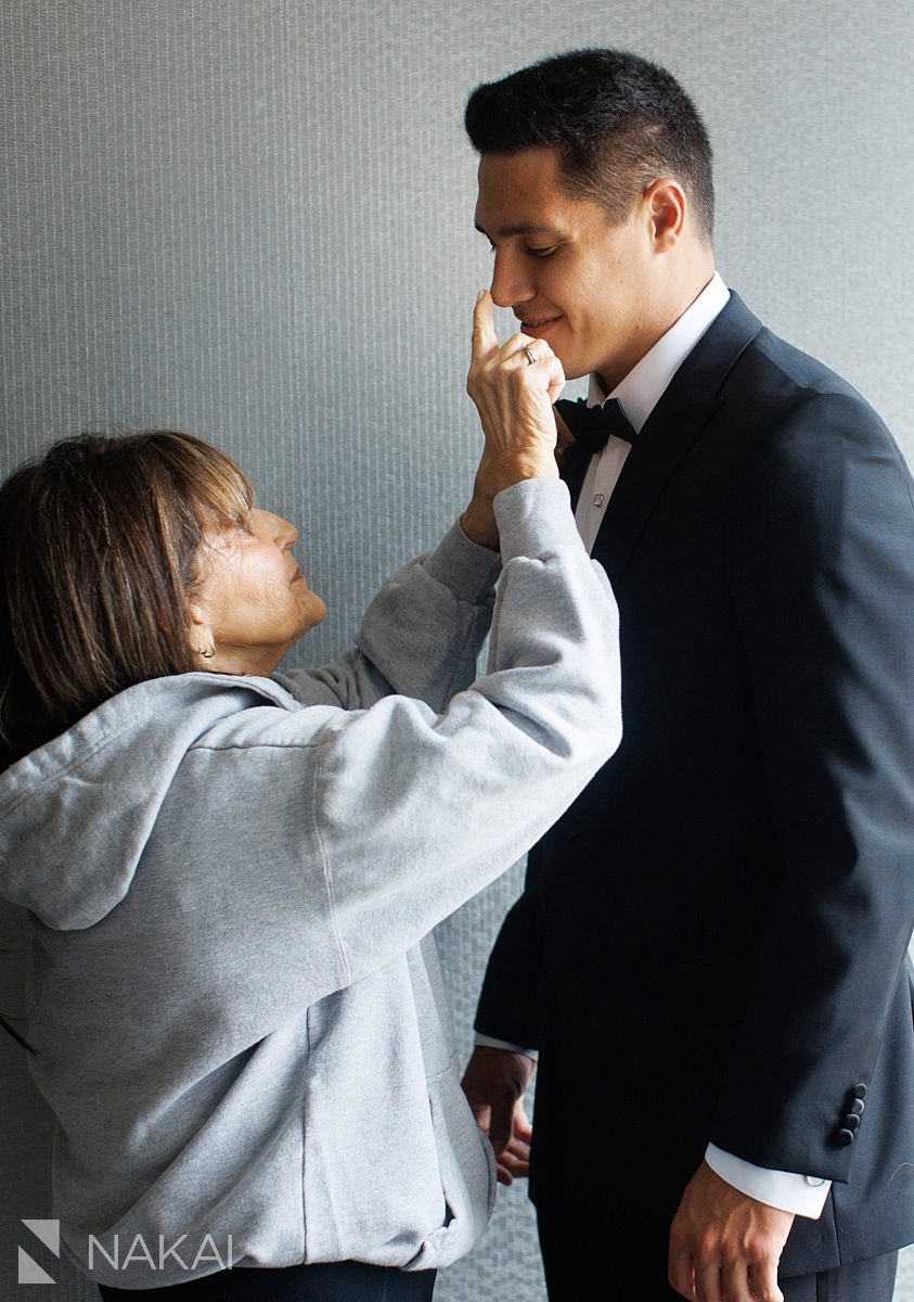 mother of groom Radisson blu aqua hotel chicago wedding 