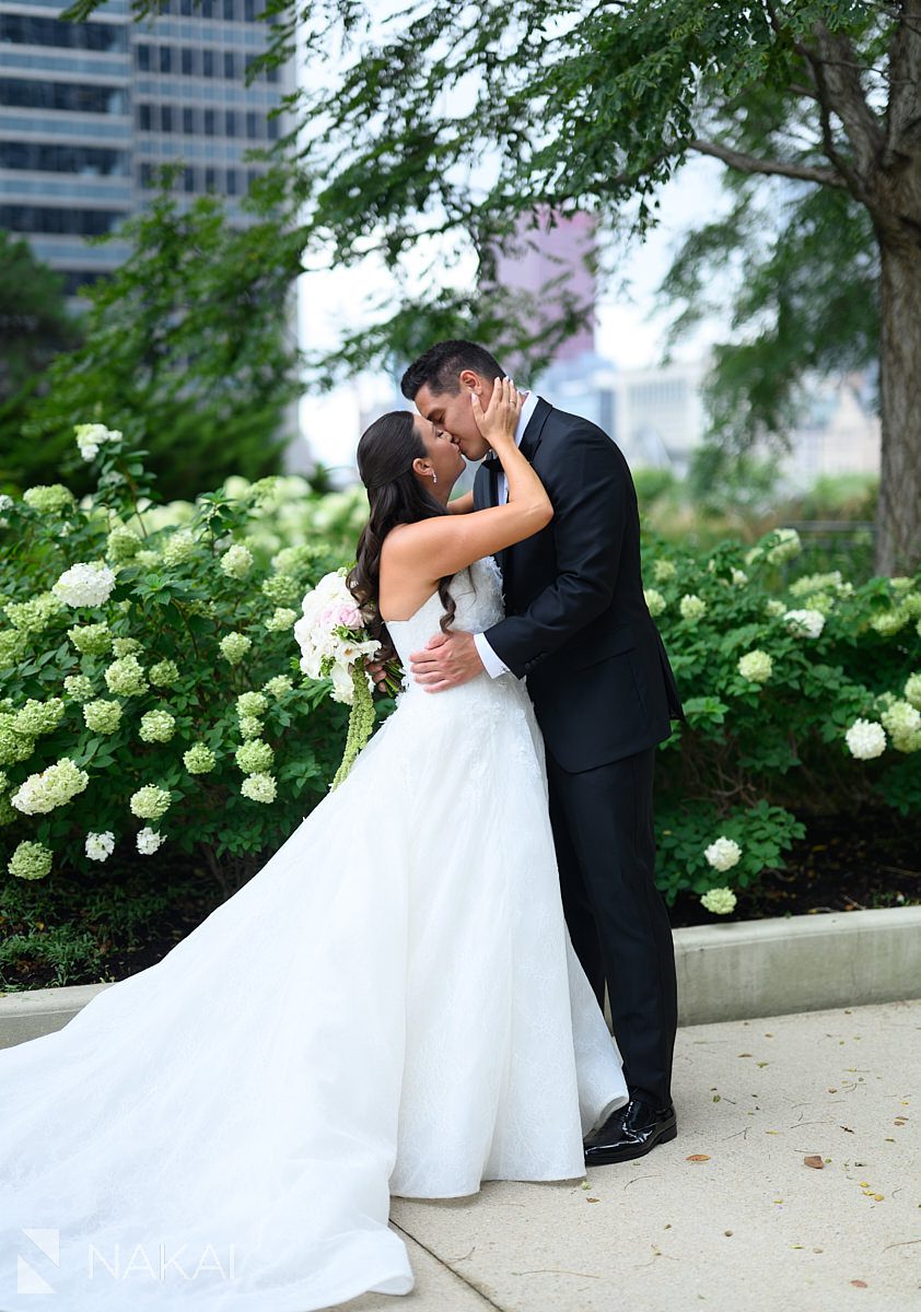 terrace Radisson blu aqua hotel chicago wedding 