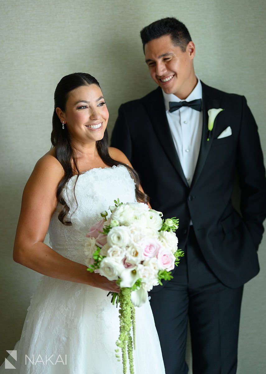 bride and groom wedding Radisson blu aqua hotel chicago 