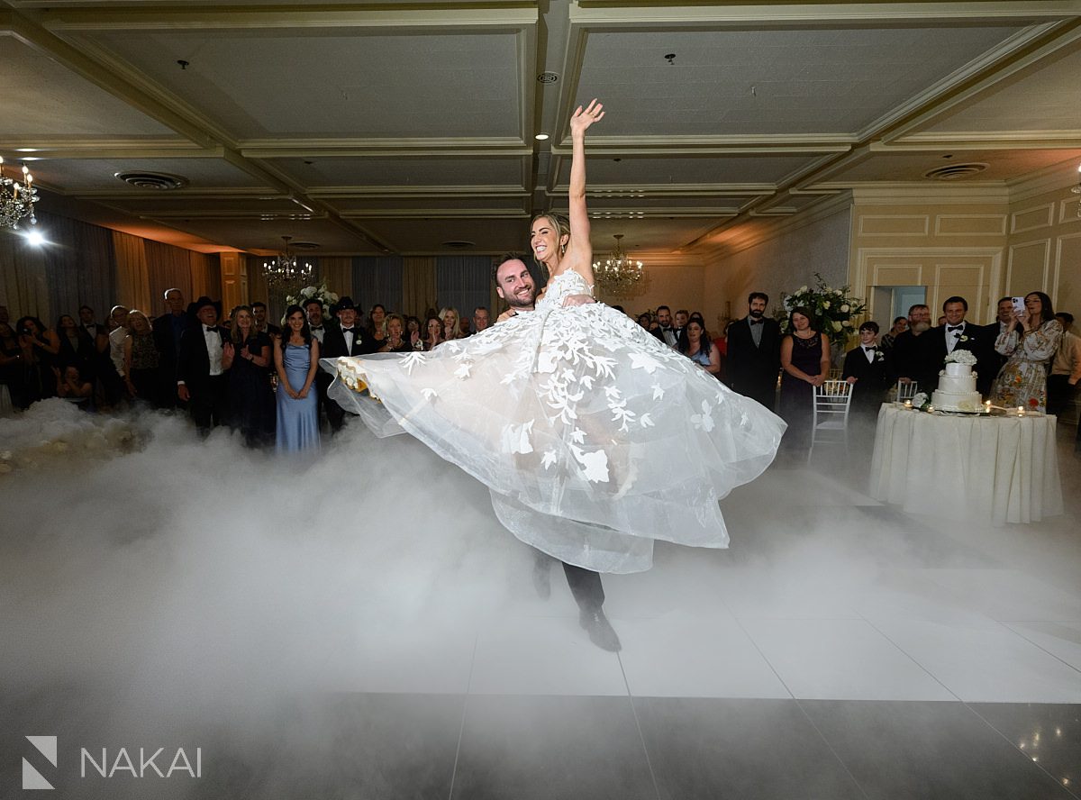 bride groom twin orchard CC wedding reception first dance
