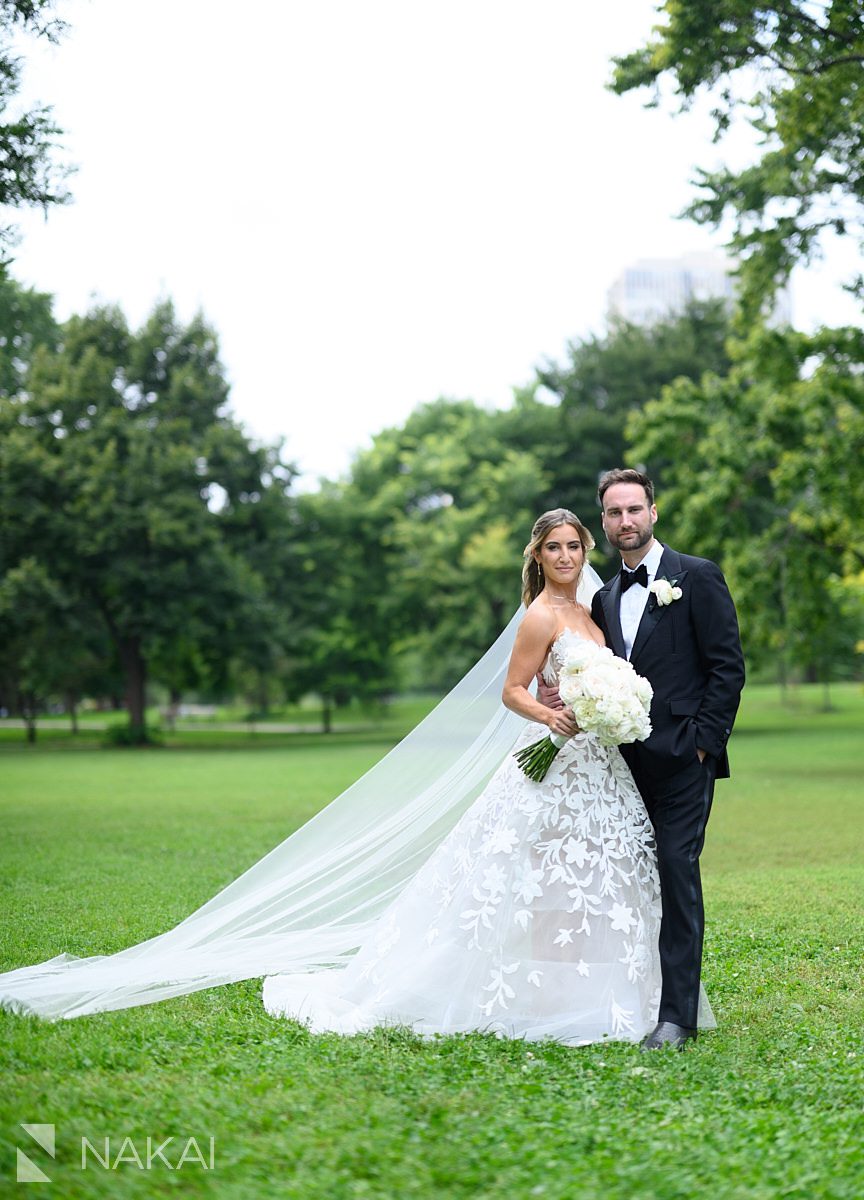 chicago bride and groom in nature photo