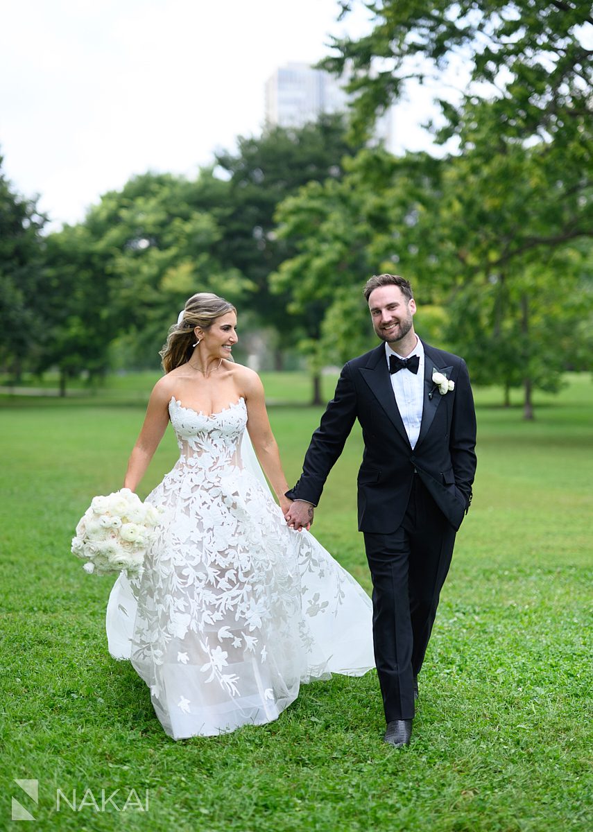 chicago park wedding photo bride and groom