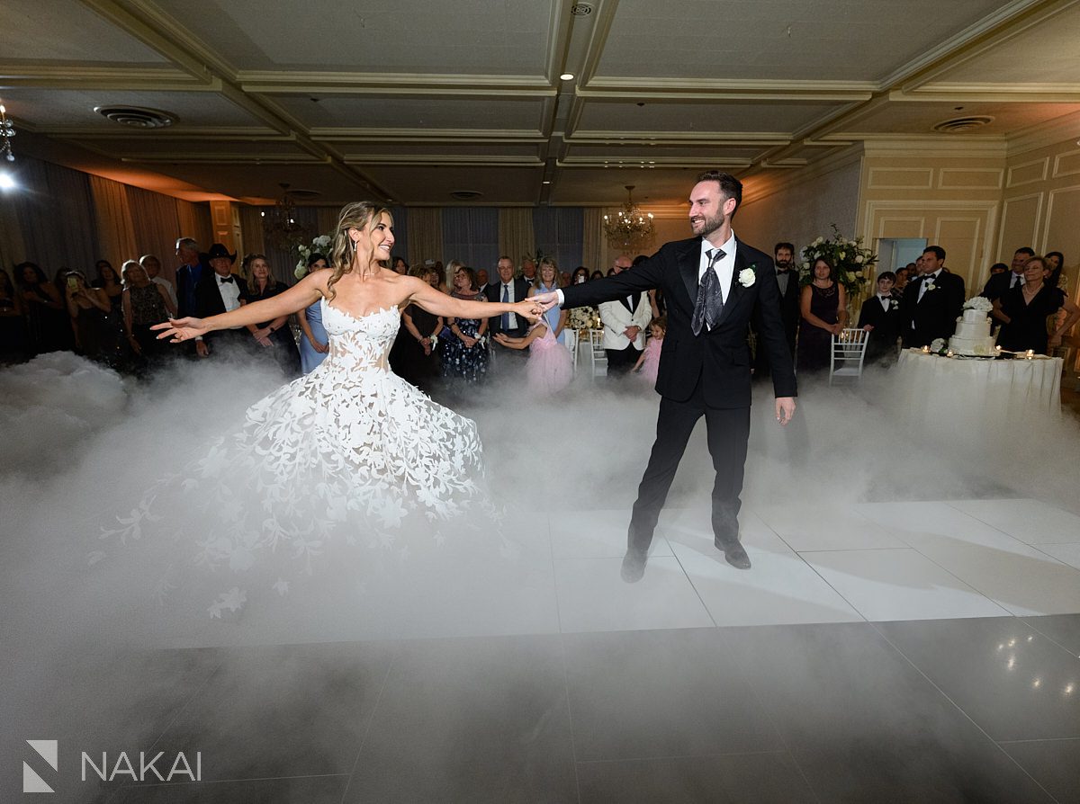 twin orchard CC wedding reception first dance